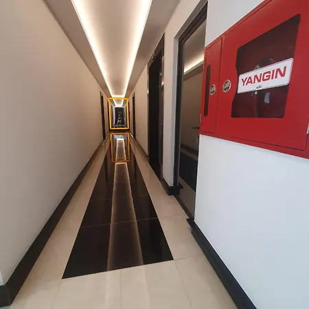 Yekta Kingdom Trade Center 1+1 Luxury * Алания
