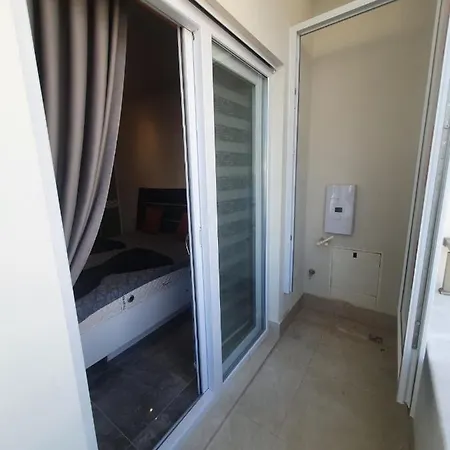 Yekta Kingdom Trade Center 1+1 Luxury Appartement Alanya